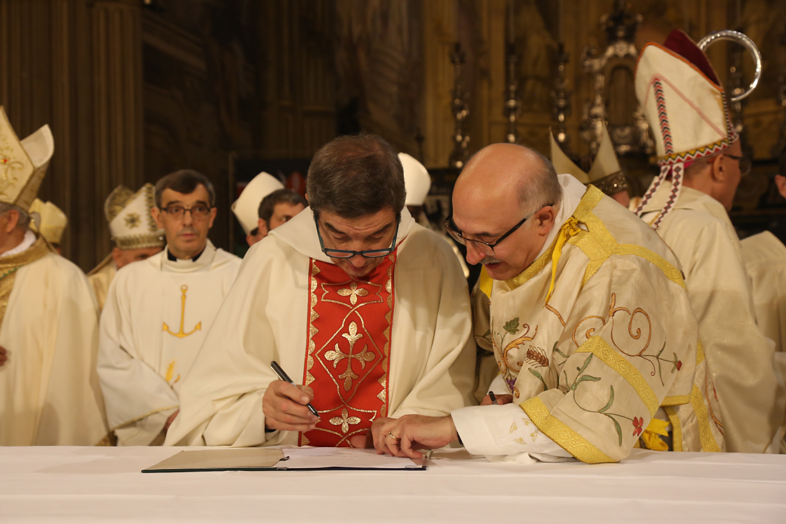 Monsignor Marco Prastaro Vescovo di Asti_473.jpg